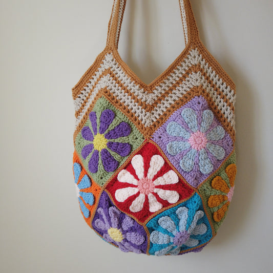 Daisy Patchwork 12 Patches Crochet Tote Bag
