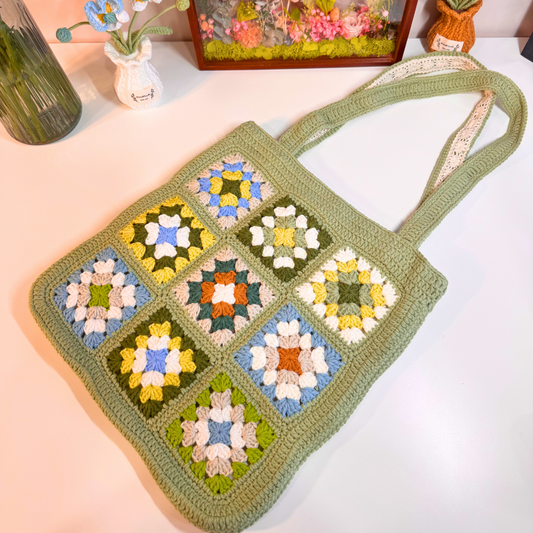 Matcha 18-pcs Granny Square Pattern Shoulder Bag