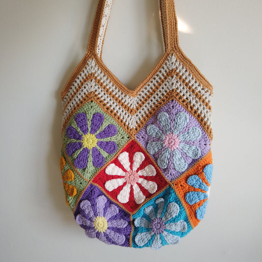 Daisy Patchwork 12 Patches Crochet Tote Bag