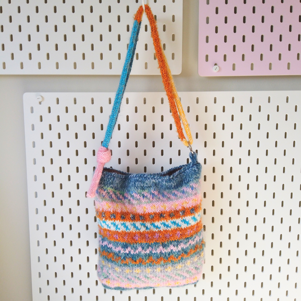 Fair Isle Pattern Knit Wool Bag