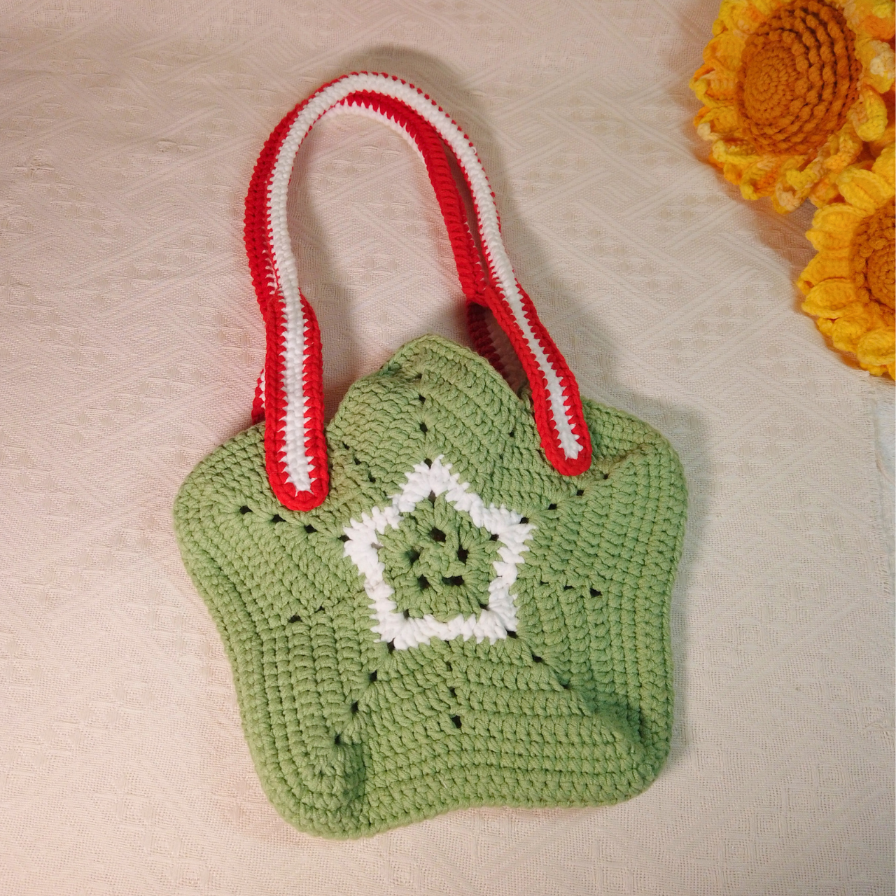 Holly Jolly Crochet Bag