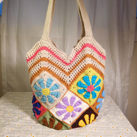 Daisy Patchwork 12 Patches Crochet Bag - Cool Mix