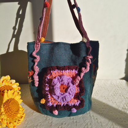 Willow Hand-Knitted Embroidered Bucket Bag - Blue