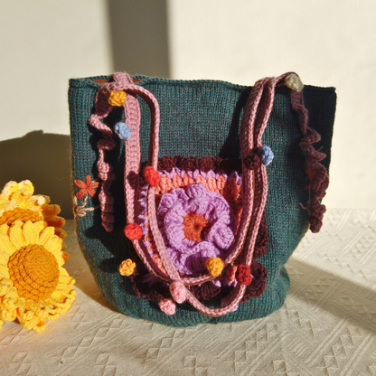 Willow Hand-Knitted Embroidered Bucket Bag - Blue