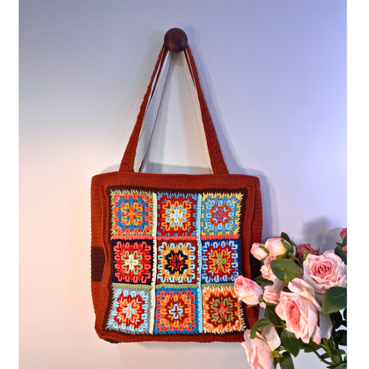 Sienna Granny Square Tote 🍂