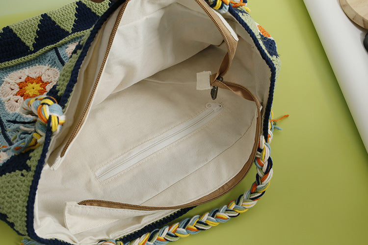 Boho Crochet Tote Bag – 16 Patchwork Flowers